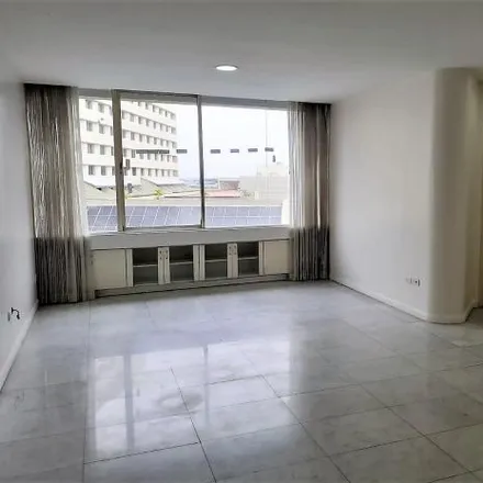 Buy this 2 bed apartment on Torre Colon II in Nahim Isaías Barquet, 090506