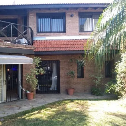 Buy this studio house on Mariano Ezpeleta 1467 in Martínez Oeste, B1640 FVB Martínez