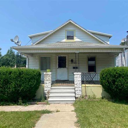 Rent this 3 bed house on 1711 Columbus Avenue in Bay City, MI 48708