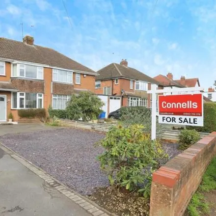 Buy this 3 bed duplex on Common Road in Wombourne, WV5 0LW