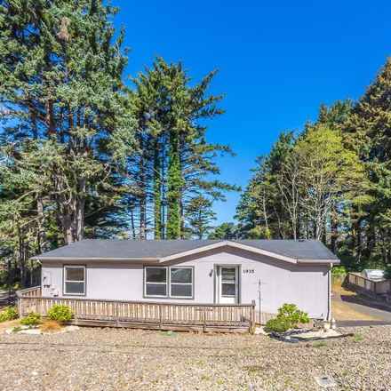 Buy this 3 bed house on 1991 Northwest 39th Street in Lincoln City, OR 97367