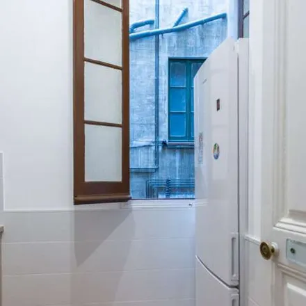 Rent this 3 bed apartment on Carrer de Girona in 36, 08009 Barcelona