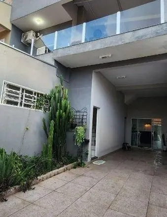 Buy this 3 bed house on Rua São Miguel in Jardim Sumarézinho, Hortolândia - SP