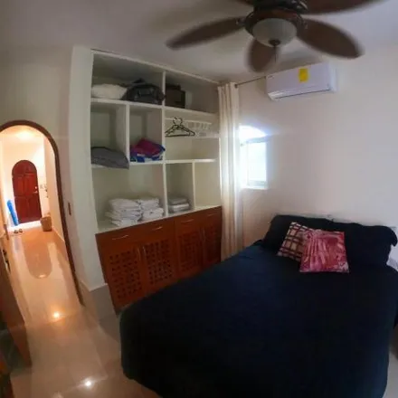 Buy this 3 bed house on Häagen-Dazs in 3 Sur, 77720 Playa del Carmen