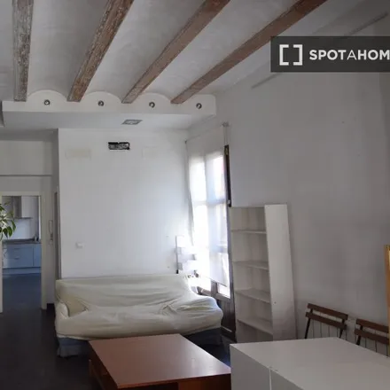 Rent this 3 bed apartment on Carrer del Comte de Alaquàs in 8, 46011 Valencia