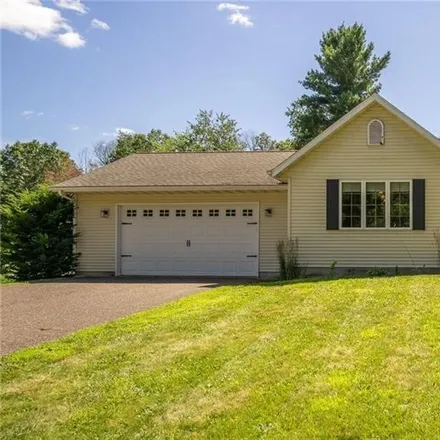Image 1 - 1405 Green View Drive, Irvine, Chippewa Falls, WI 54729, USA - House for sale