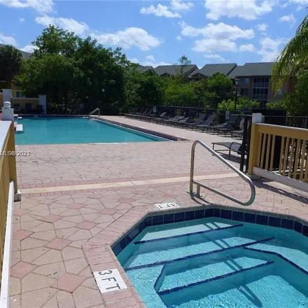Image 5 - Cypress Course, 1011 East Cypress Lane, Pompano Beach, FL 33573, USA - Apartment for rent