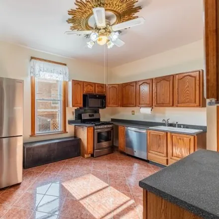 Image 7 - 5139 South Artesian Avenue, Chicago, IL 60632, USA - House for sale