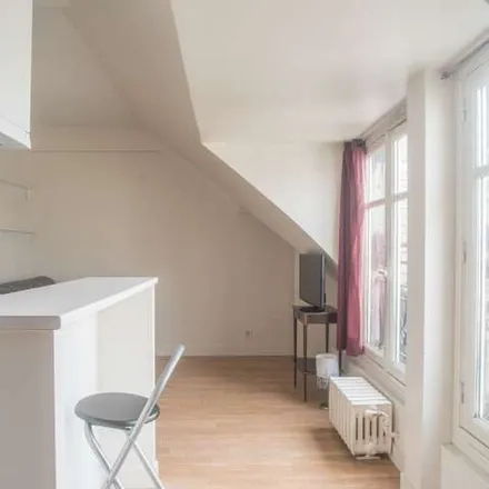 Image 2 - 42 z Boulevard de Reims, 75017 Paris, France - Apartment for rent