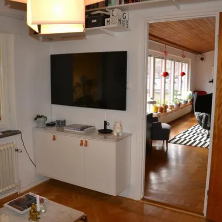 Image 5 - Gustav II Adolf, Gustav Adolfs Torg, 103 21 Stockholm, Sweden - Apartment for rent
