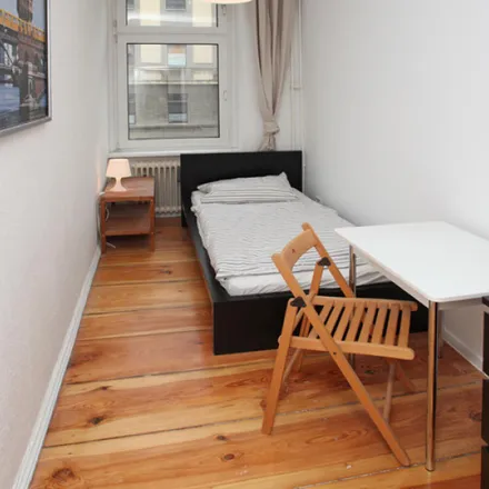 Rent this 3 bed room on Körnerstraße 2 in 13585 Berlin, Germany