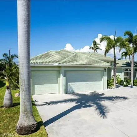 Image 1 - Villa Citrus-Vacanza Rentals, LLC, 624 Southwest 56th Street, Cape Coral, FL 33914, USA - House for sale