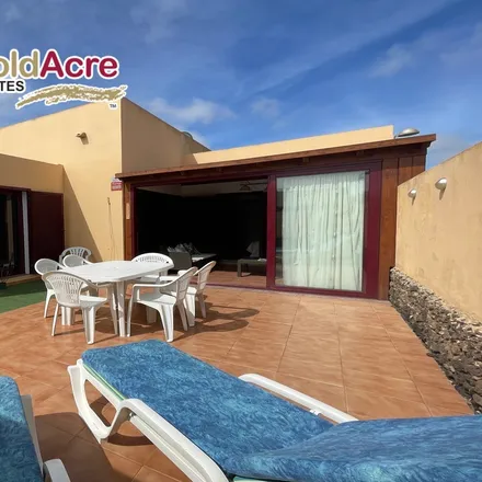 Buy this 1 bed house on Calle Sabina in 35640 La Oliva, Spain