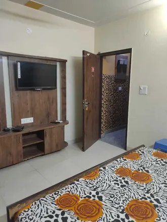 Image 1 - unnamed road, Sector 24, Gurugram District - 122010, Haryana, India - House for rent