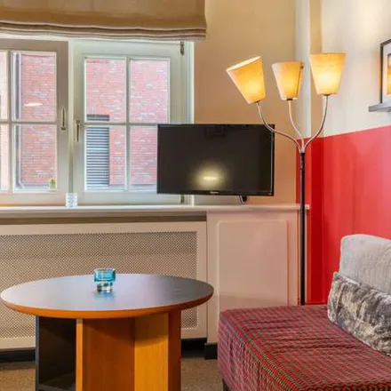 Rent this 1 bed apartment on Schrötteringksweg 8 in 22085 Hamburg, Germany