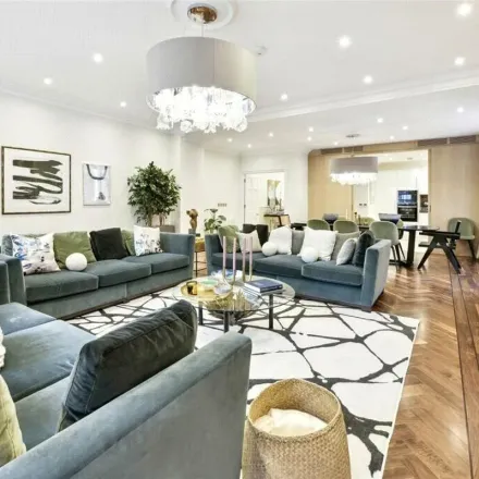 Image 5 - 16 Stratton Street, London, W1J 8LD, United Kingdom - Apartment for rent