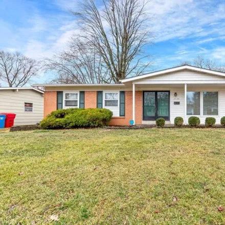 Buy this 3 bed house on 1320 Central Parkway in Florissant, MO 63031