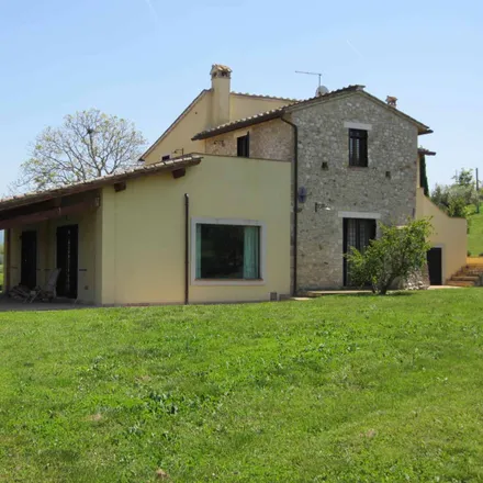 Rent this 5 bed house on strada del Passatore in 05032 Calvi dell'Umbria TR, Italy
