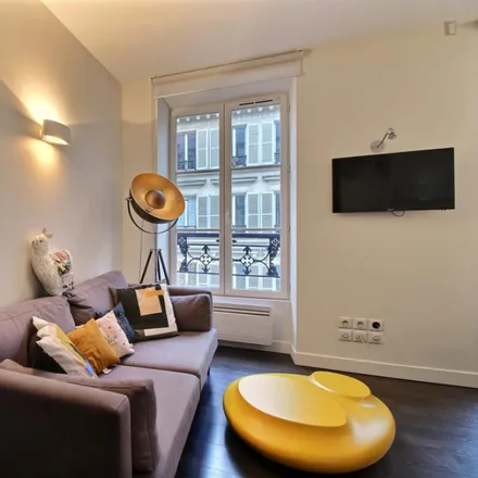 Image 5 - 3 Rue de Vintimille, 75009 Paris, France - Apartment for rent