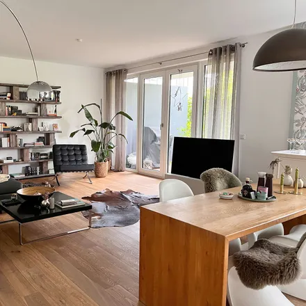 Rent this 1 bed apartment on Hahnemannstraße 17 in 20249 Hamburg, Germany