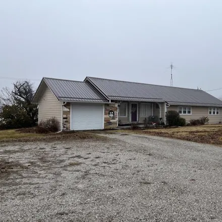 Buy this 3 bed house on 9th Street in Cassville, Barry County