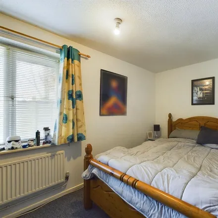 Image 2 - Sullivan Drive, Bewbush, RH11 6AL, United Kingdom - Apartment for rent