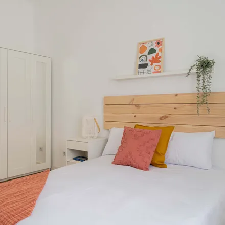 Rent this 3 bed room on Madrid in Colegio de Educación Infantil y Primaria Ermita del Santo, Calle de Pablo Casals