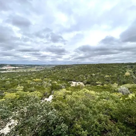 Image 8 - 2114 Summit Crest Drive North, Kerrville, TX 78028, USA - House for sale
