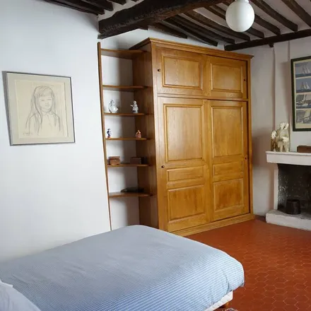 Rent this 3 bed house on Route de Vence in 06570 Saint-Paul-de-Vence, France
