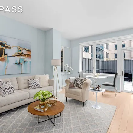 Rent this 1 bed apartment on The Edge South Tower in 22 North 6th Street, New York