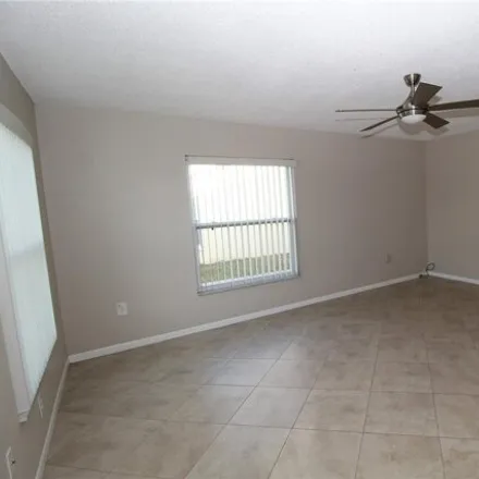 Image 4 - 1007 Burbank Court, Sun City Center, Hillsborough County, FL 33573, USA - House for rent