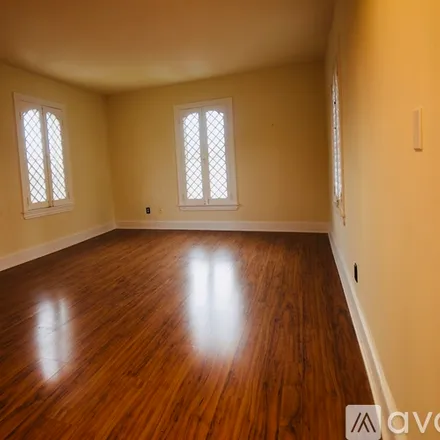 Rent this 1 bed apartment on 1306 Delaware Ave