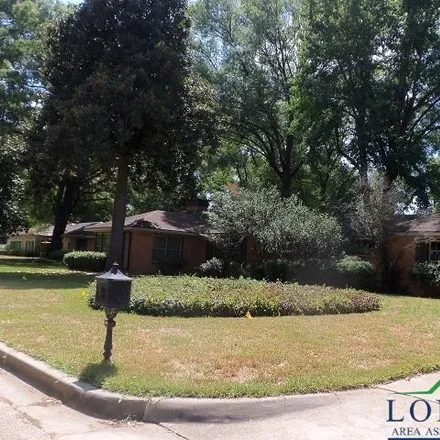 Buy this 2 bed house on 820 Crimwood Lane in Kilgore, TX 75662