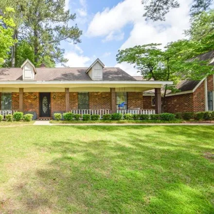 Buy this 3 bed house on 192 Shadowood Lane in Colonial Hills, Starkville