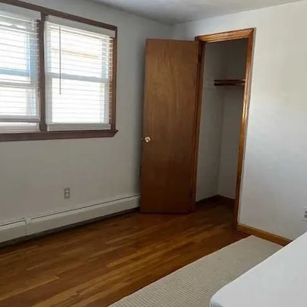 Rent this 2 bed apartment on 535 Harrison Avenue in Harrison, NJ 07032