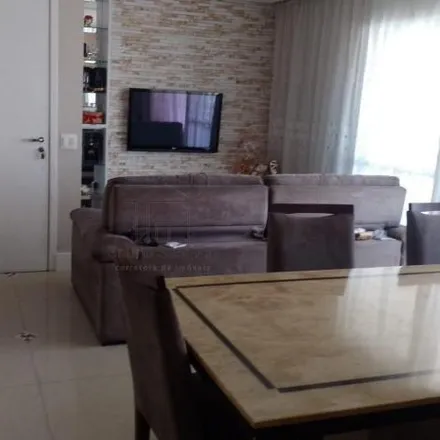 Buy this 3 bed apartment on Avenida Presidente Humberto de Alencar Castelo Branco 1449 in Vila Augusta, Guarulhos - SP