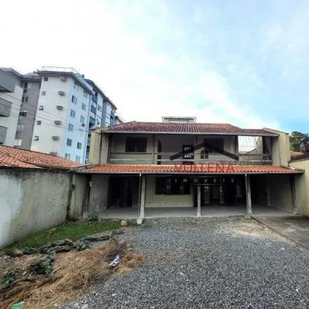 Rent this 3 bed house on Rua Almirante Barroso in América, Joinville - SC
