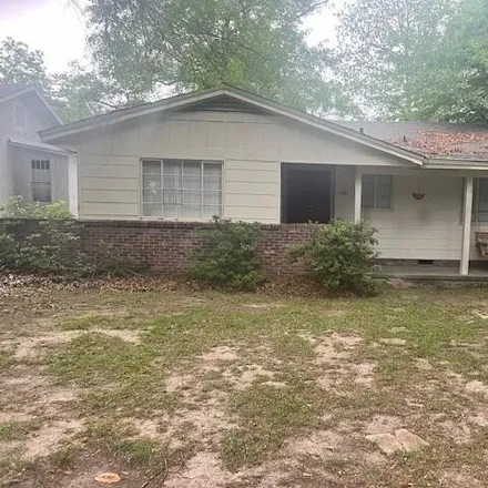 Buy this 3 bed house on 418 South 23rd Avenue in Hattiesburg, MS 39401