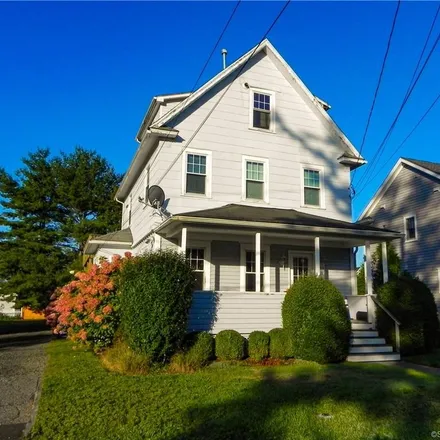 Rent this 3 bed townhouse on 10 Hawkins Avenue in Norwalk, CT 06855