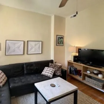 Rent this 2 bed apartment on #2r,1623 West Farragut Avenue in Andersonville, Chicago