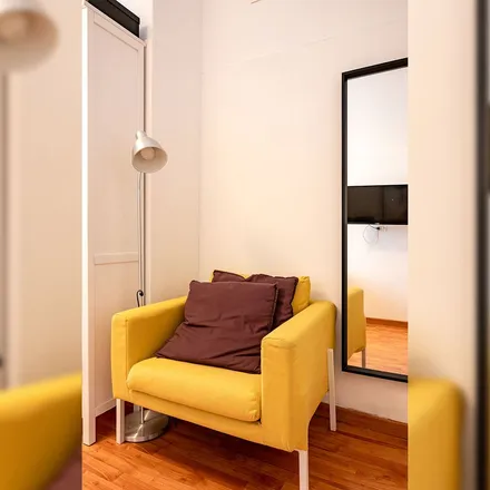 Image 7 - Via Biella, 20142 Milan MI, Italy - Apartment for rent