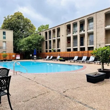 Rent this 1 bed condo on Korner Food Mart in Newcastle Drive, Houston