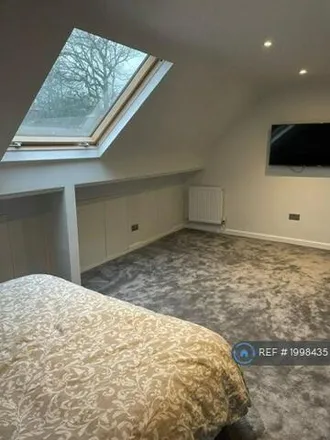 Image 3 - Park Crescent, Sunningdale, SL5 0AY, United Kingdom - Duplex for rent