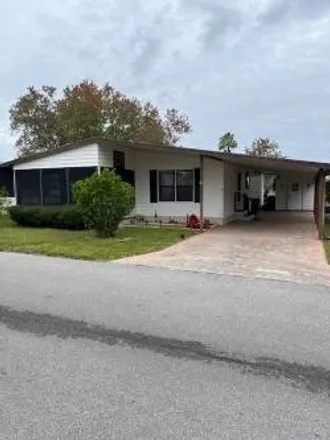 Buy this studio apartment on 50 Alpine Drive in Lucerne Park, Winter Haven