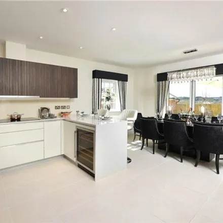 Buy this 3 bed townhouse on Abbey Barn Lane in High Wycombe, HP10 9FU
