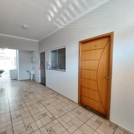 Rent this 2 bed house on Rua Ângelo Lucato in Monjolinho, São Carlos - SP
