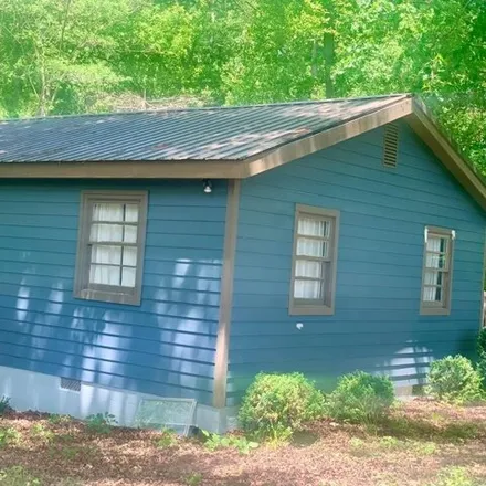 Buy this 3 bed house on 95 Trices Lake Road in Lakeside Village, Cumberland County
