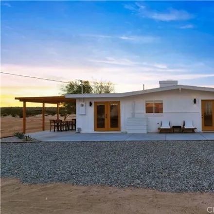 Buy this 2 bed house on 116 Rutho Rd in Twentynine Palms, California