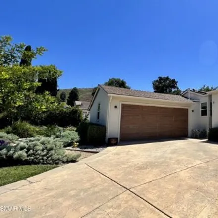 Rent this 3 bed house on 672 Quinta Vista Drive in Thousand Oaks, CA 91362