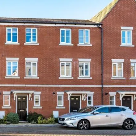 Buy this 3 bed townhouse on unnamed road in North Hinksey, OX2 9GW